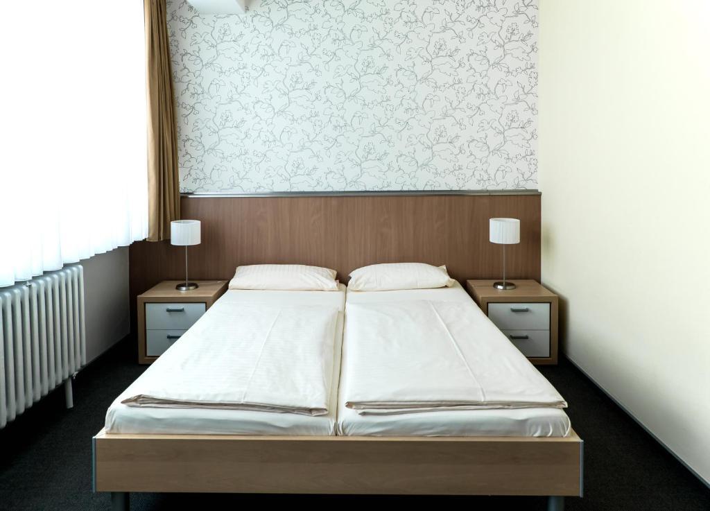 Hotel Flaemischer Hof Киль Экстерьер фото