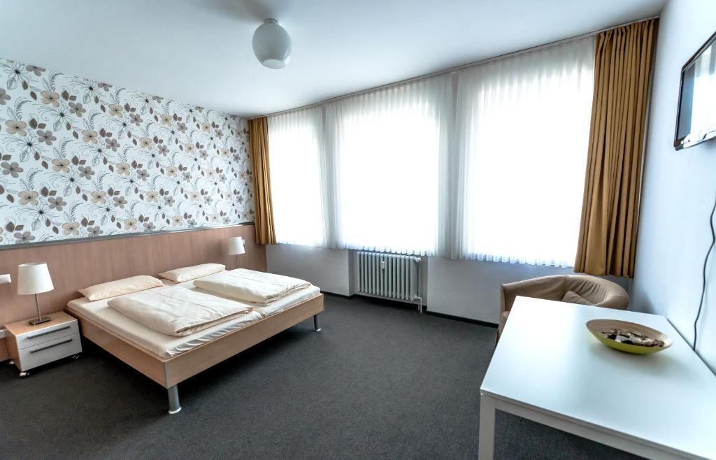 Hotel Flaemischer Hof Киль Экстерьер фото