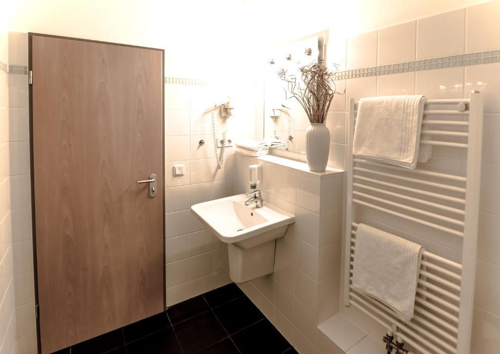 Hotel Flaemischer Hof Киль Экстерьер фото